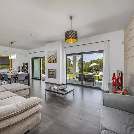 Casa Joana By Villa *